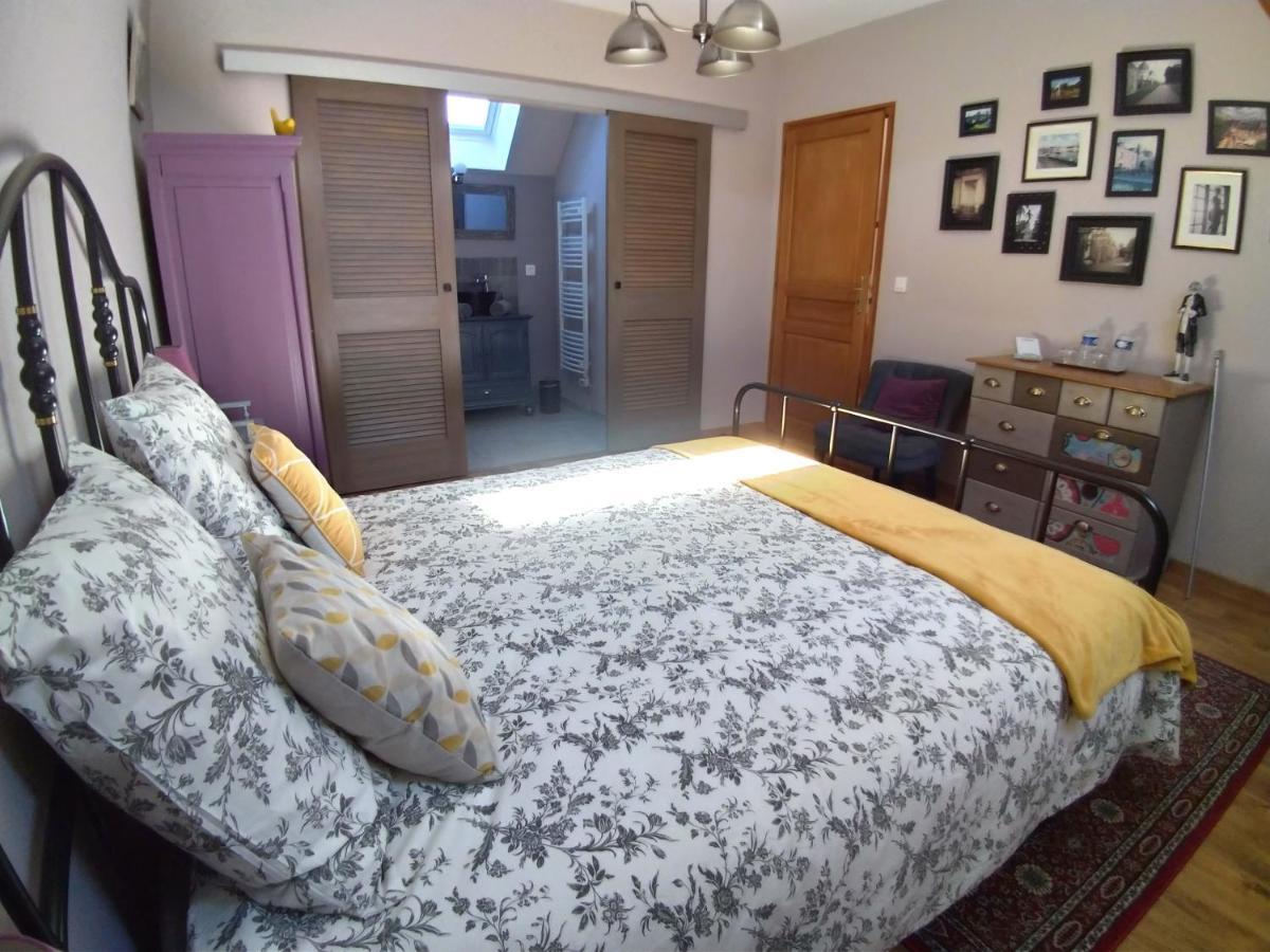Les Trois Provinces Bed & Breakfast Couffy Exterior foto